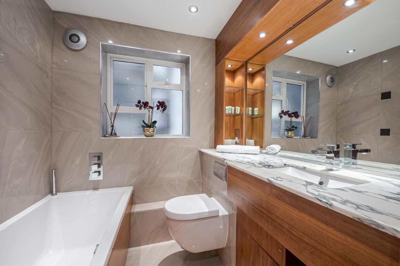 Stylish 2Bd Flat Opposite Harrods London Prime Location Διαμέρισμα Εξωτερικό φωτογραφία